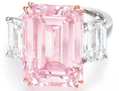 A tökéletes rózsaszín gyémántgyűrű