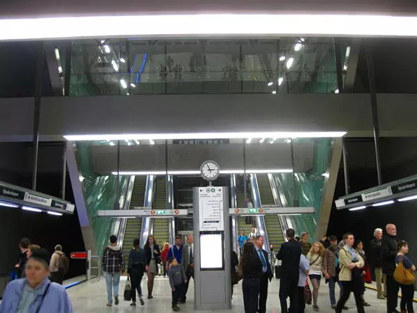 4-es metró, Újbuda-központ